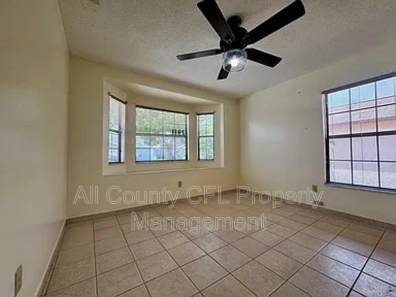 2911 Woolridge Dr - Photo 5 of 12