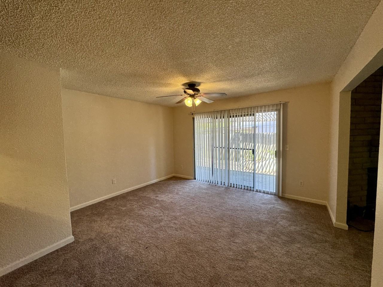 5943 Moss Creek Cir - Photo 7 of 24