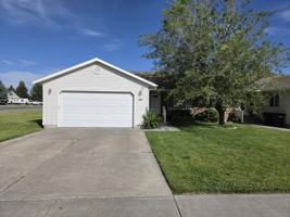featured image of 901 Abigail Ct