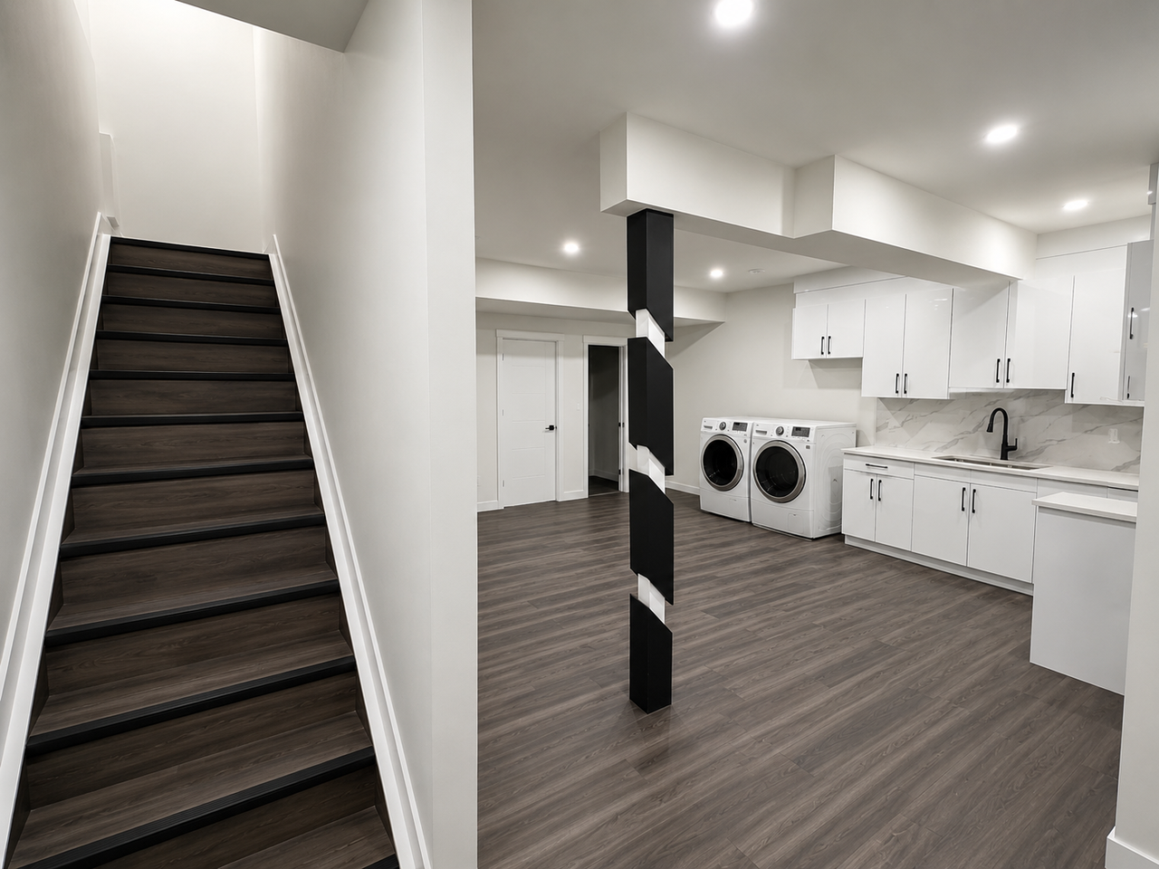 319 33 Ave Nw Bsmt #Bsmt - Photo 2 of 12