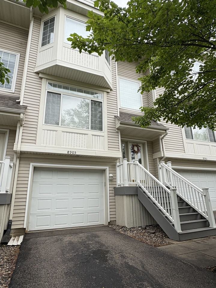 8905 Brunswick Path - Photo 2 of 24