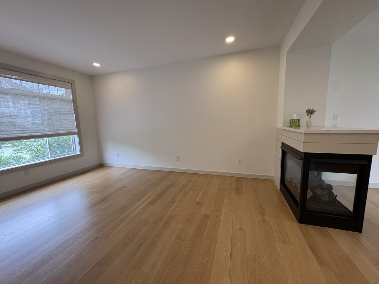 8905 Brunswick Path - Photo 4 of 24
