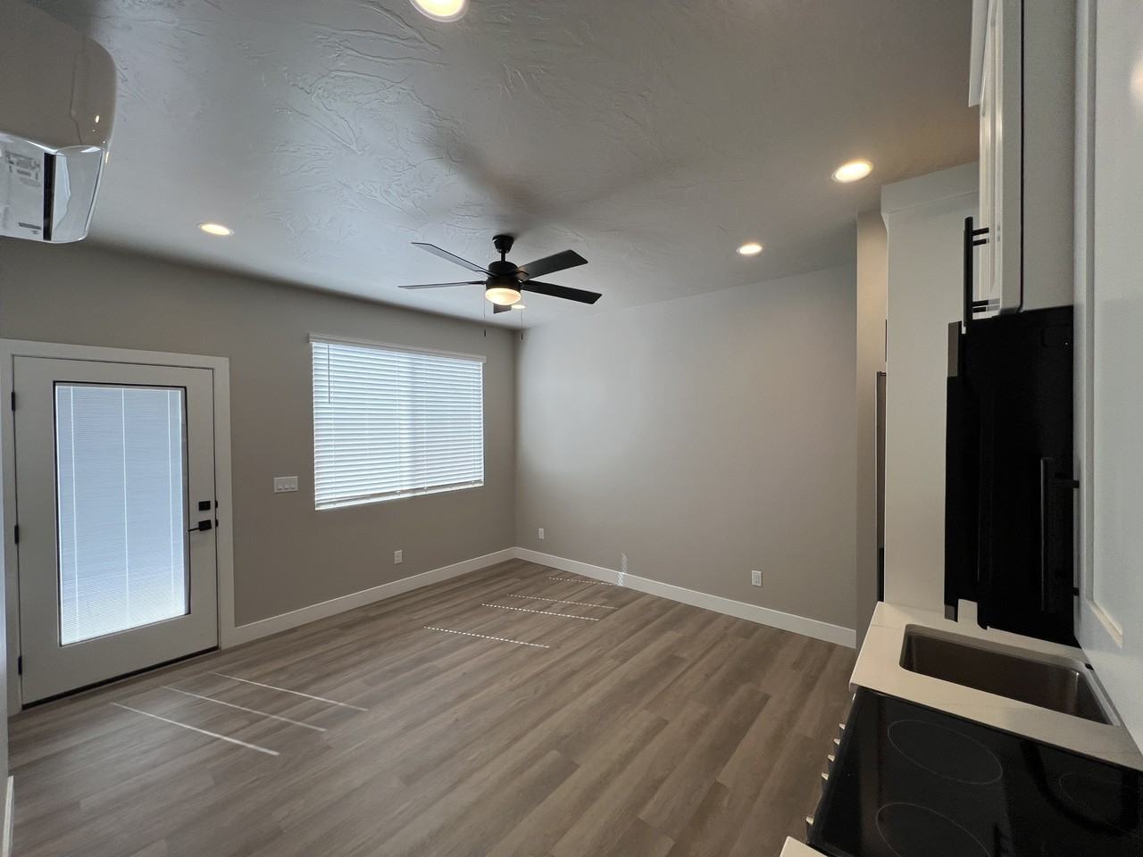 2213 Ws - Photo 3 of 8
