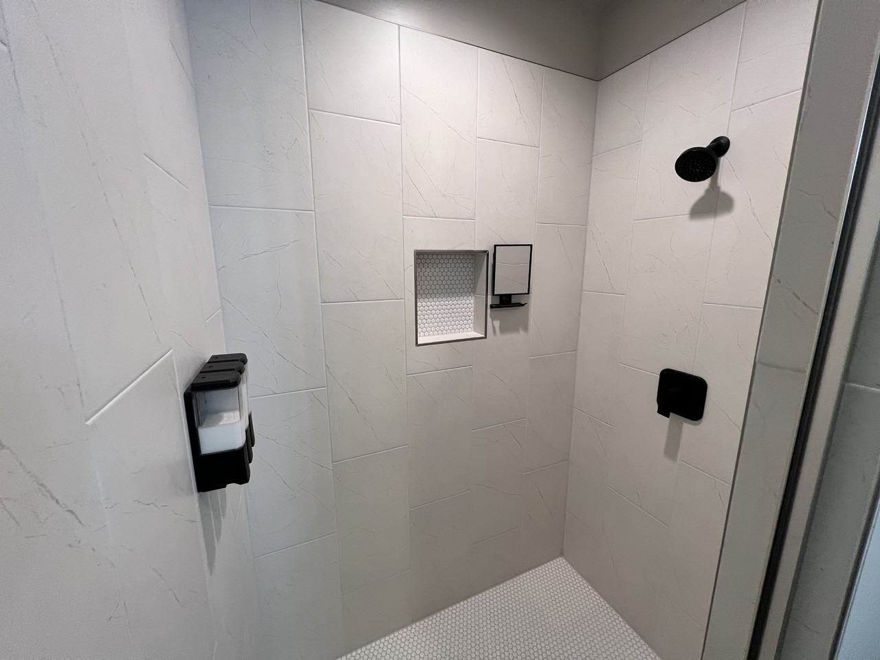 2213 Ws - Photo 5 of 8