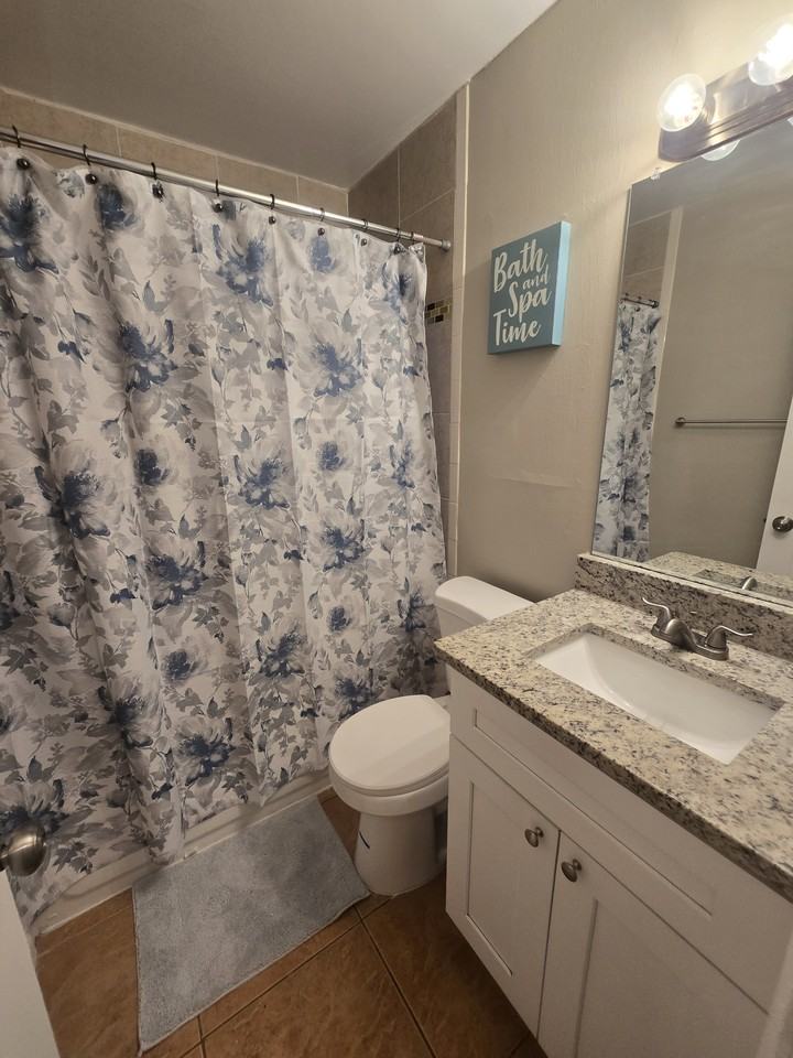 4555 Malibu St #NA - Photo 5 of 9