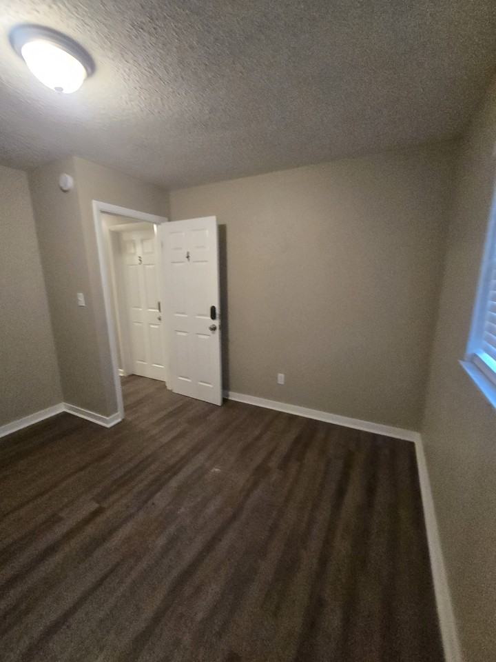 4555 Malibu St #NA - Photo 3 of 6