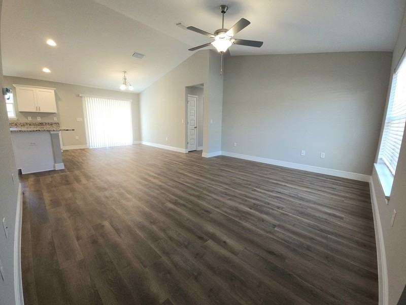 7244 N Glenridge Cir - Photo 5 of 17