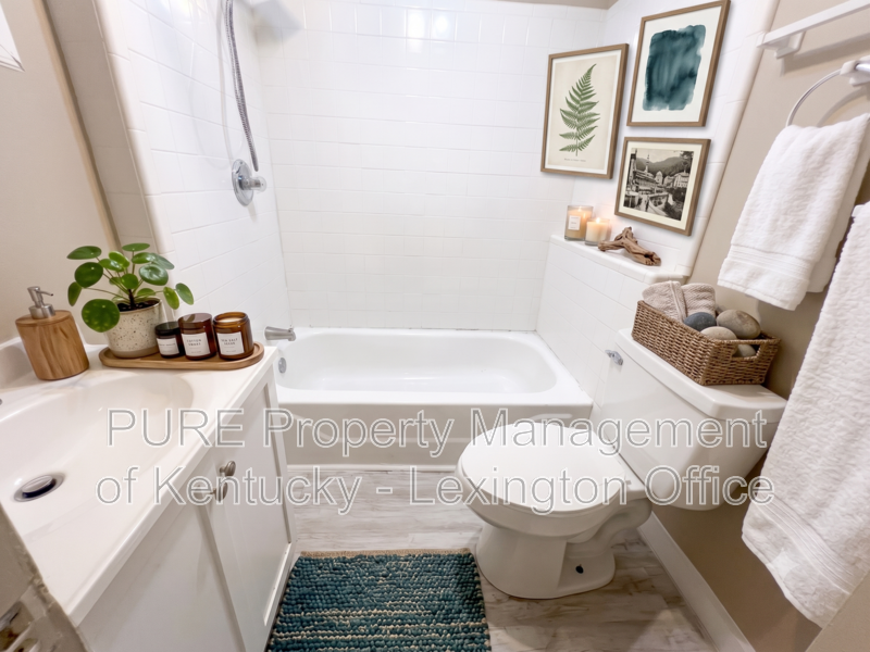 156 E Fourth St - Photo 6 of 11