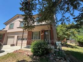 featured image of 1693 S Kline Way #4