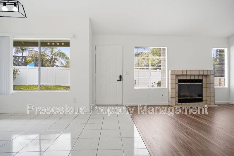 631 Hampshire Ln - Photo 5 of 23