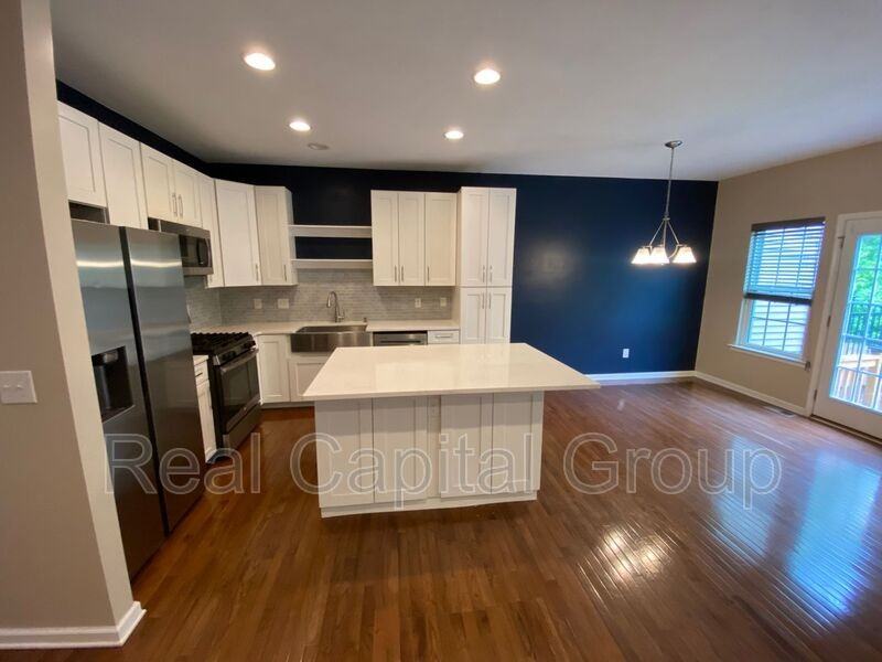 4275 Arthur Ct - Photo 6 of 19