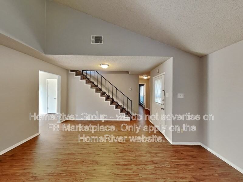 1105 Geneva Ct - Photo 4 of 28