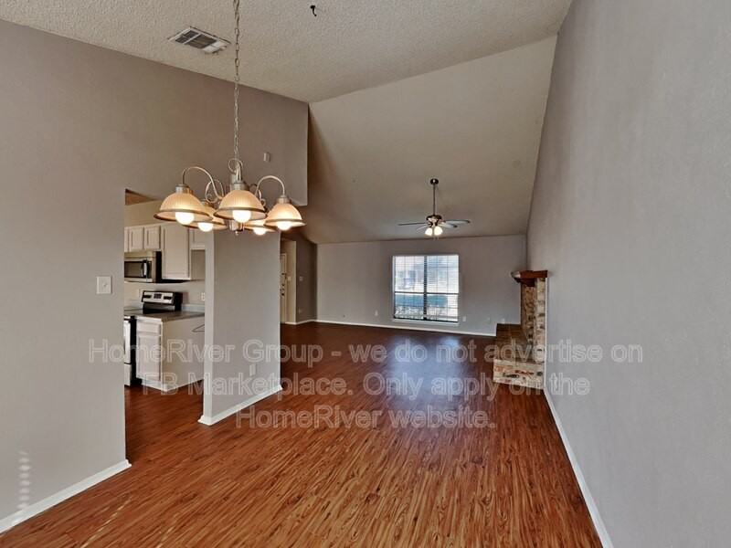 1105 Geneva Ct - Photo 6 of 28