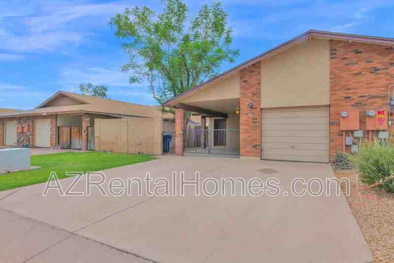 1839 E Inverness Ave - Photo 3 of 23