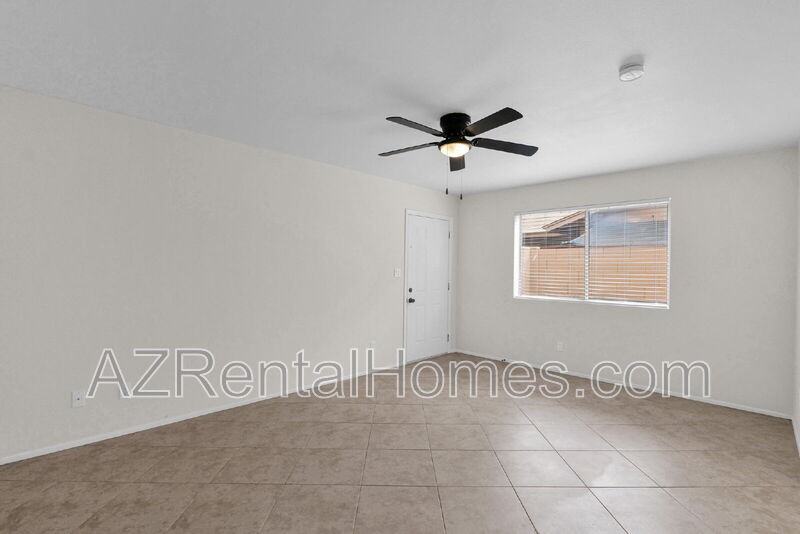 1839 E Inverness Ave - Photo 4 of 23
