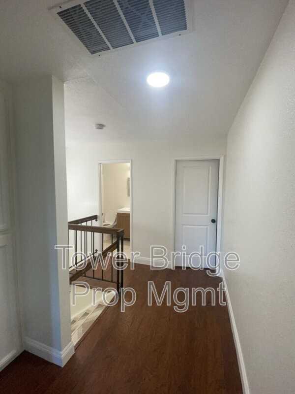 2247 Atrisco Cir - Photo 6 of 22