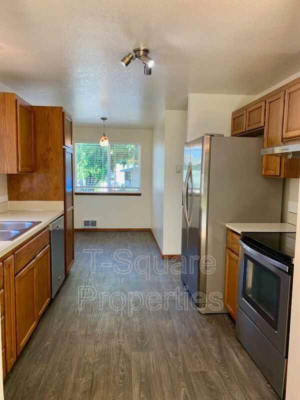 3626 Shelby Rd #2 - Photo 2 of 22