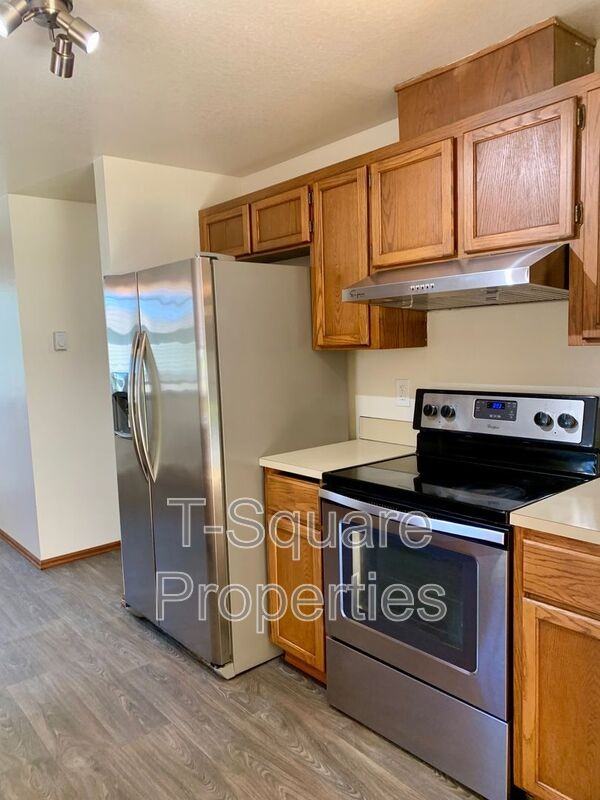 3626 Shelby Rd #2 - Photo 3 of 22