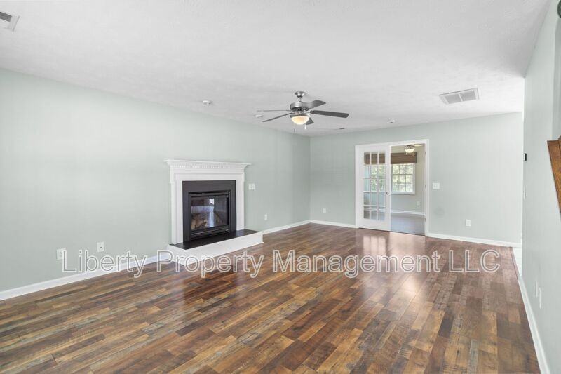 65 Grover Pl - Photo 3 of 16