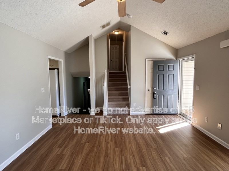 1365 Lance Cir - Photo 5 of 27