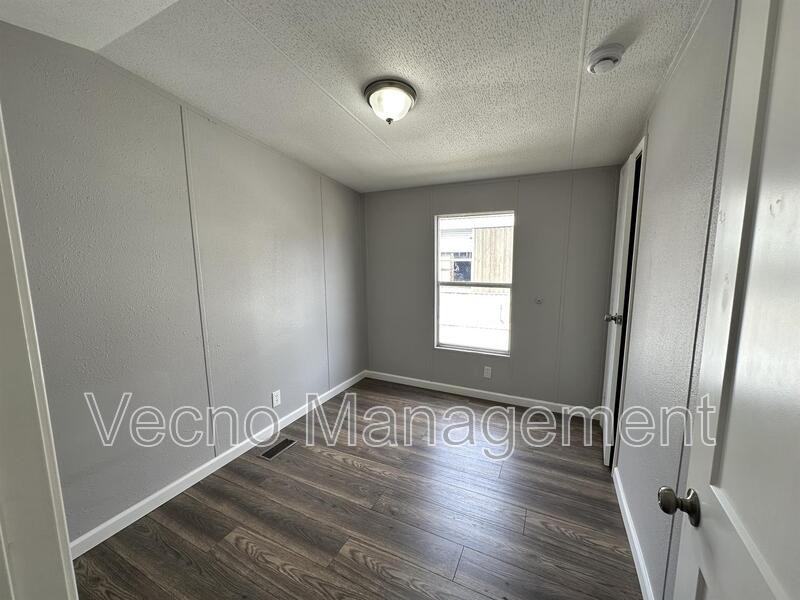 13536 Sralla Rd #3 - Photo 7 of 9