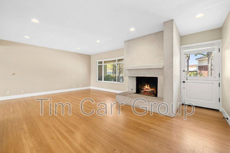 533 Saint Andrews Rd - Photo 3 of 14