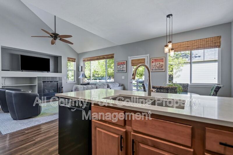 2333 Windrow Dr - Photo 6 of 25