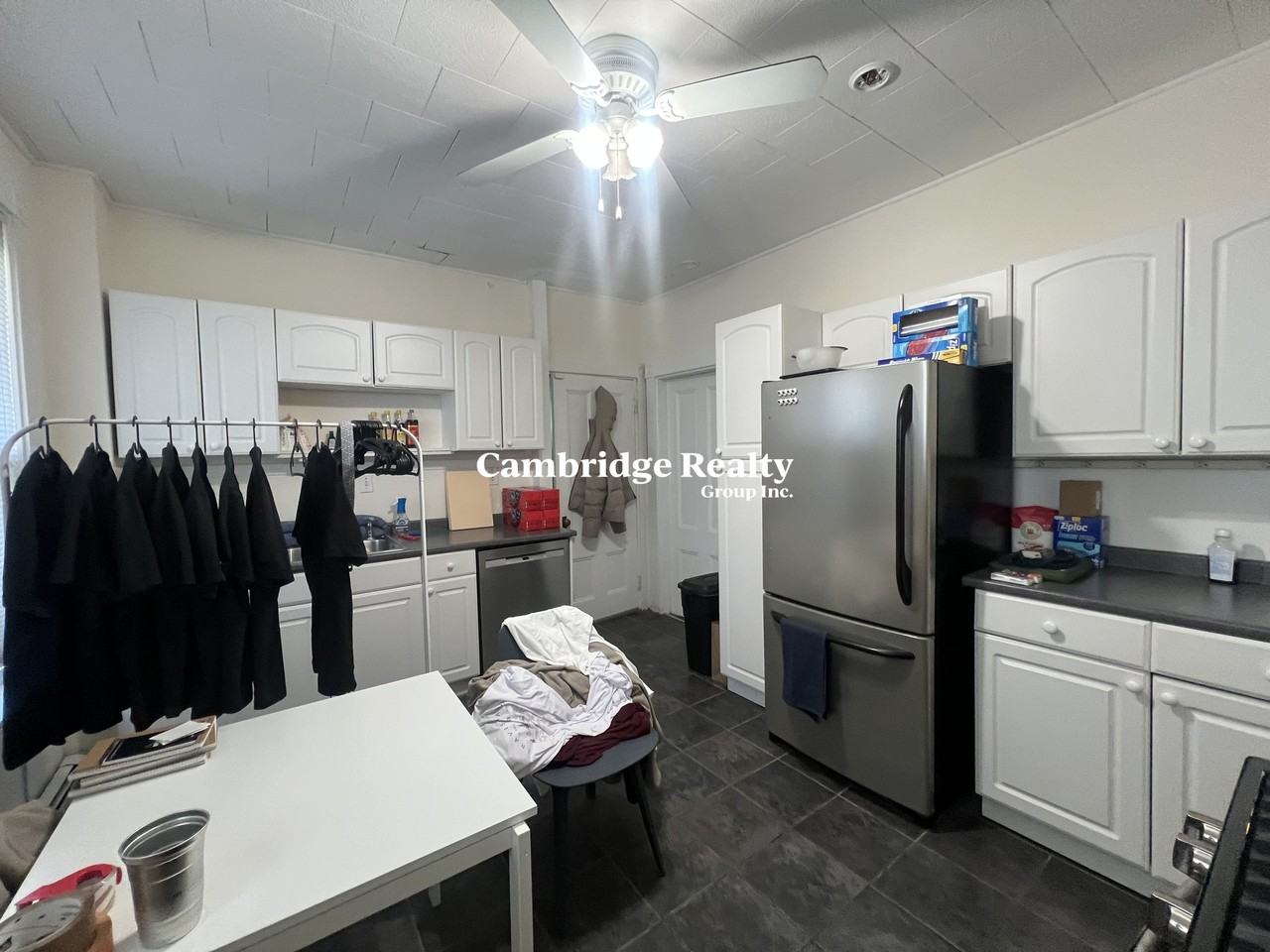 259 Washington St - Photo 3 of 28
