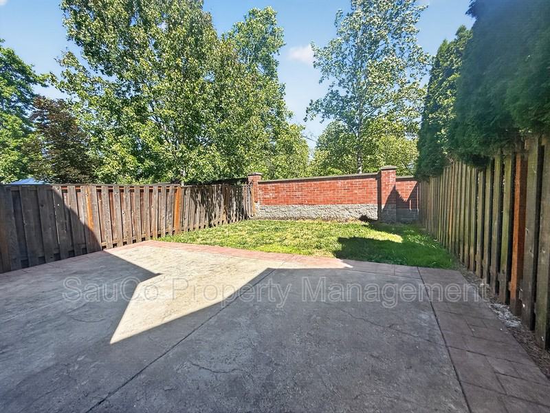 948 Se Elina Ave - Photo 5 of 28