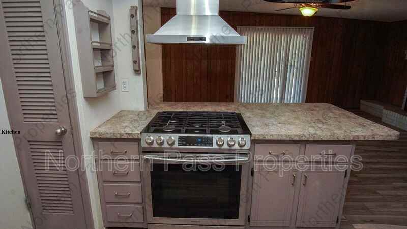 9304 Lait Dr - Photo 6 of 27