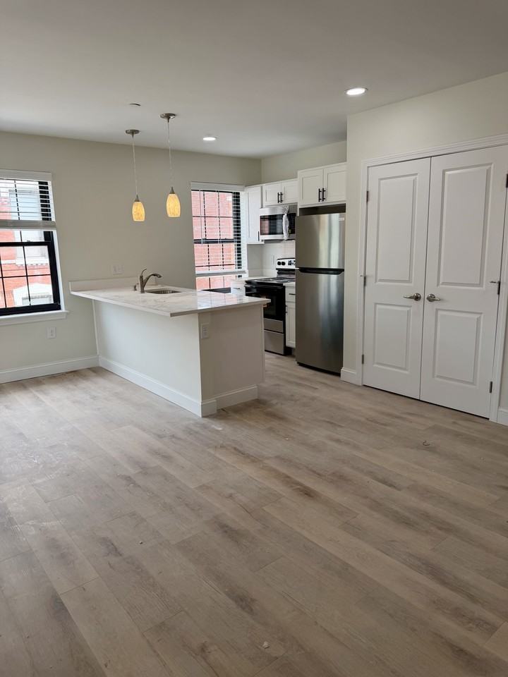 Massachusetts Ave. & Medford #211 - Photo 2 of 9