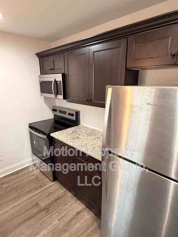 200 Elm St #C1 - Photo 4 of 6