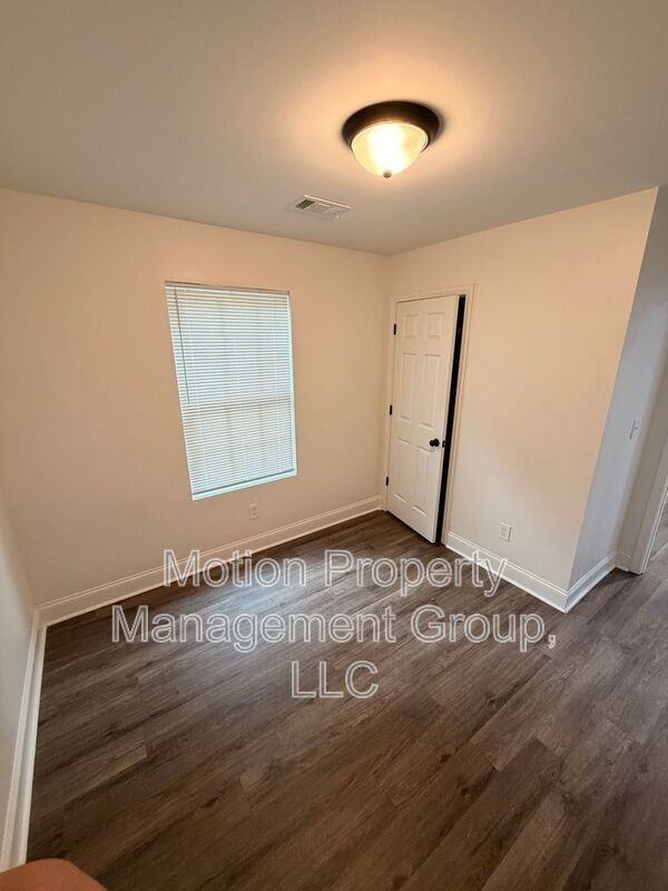 200 Elm St #C1 - Photo 5 of 6