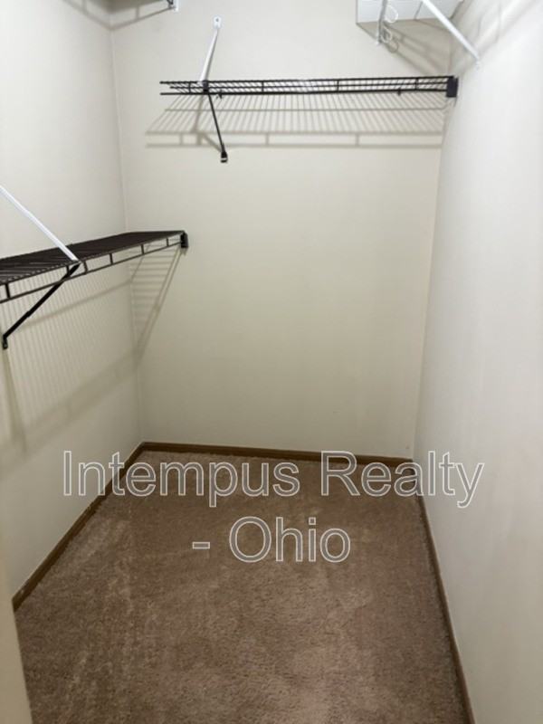 7465 Huntington Dr #5 - Photo 2 of 14