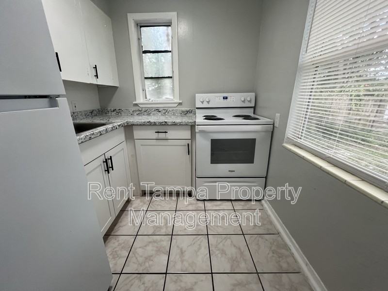 4801 10th Ave S - Photo 3 of 8
