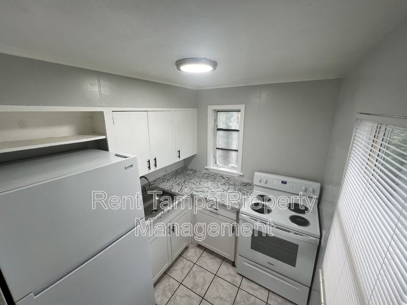 4801 10th Ave S - Photo 4 of 8