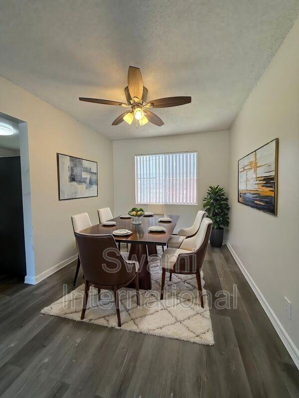 13612 1/2 Doty Ave - Photo 3 of 22