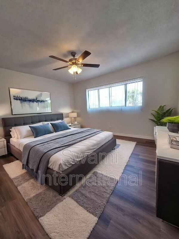532 W Olive St #17 - Photo 2 of 11