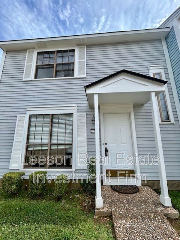 150 Chimney Stone Way - Photo 2 of 16