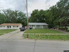 830 Hartford Ave - Photo 1 of 1