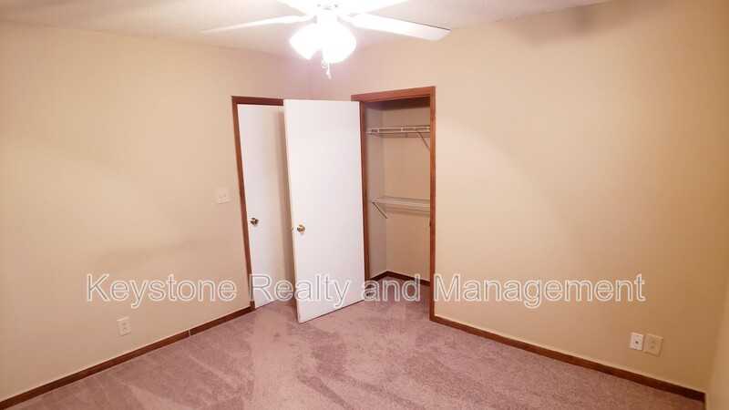 706 Peachers Dr #B - Photo 7 of 15