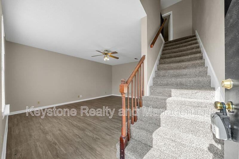 3280 Tower Dr - Photo 2 of 16