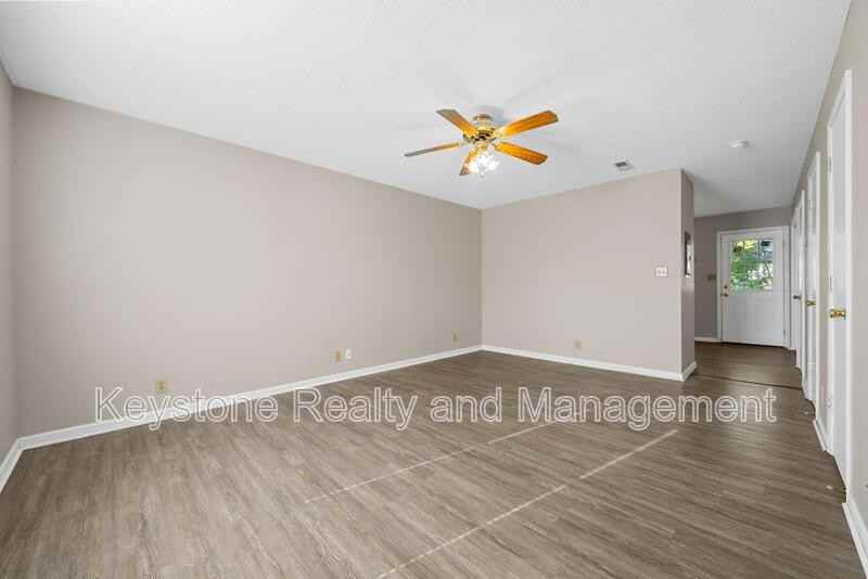 3280 Tower Dr - Photo 3 of 16