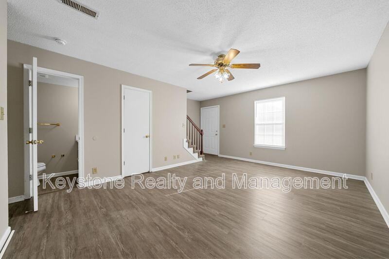 3280 Tower Dr - Photo 4 of 16
