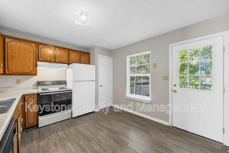 3280 Tower Dr - Photo 5 of 16