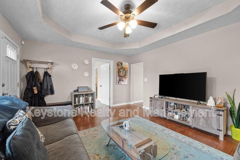 223 Golden Pond Ave #223GOLDEN - Photo 4 of 15