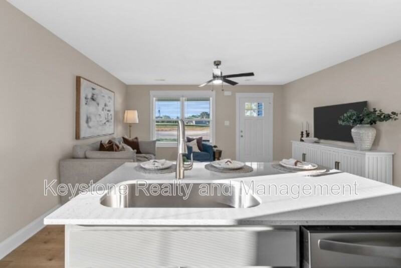 333 Wisteria Ln - Photo 6 of 17