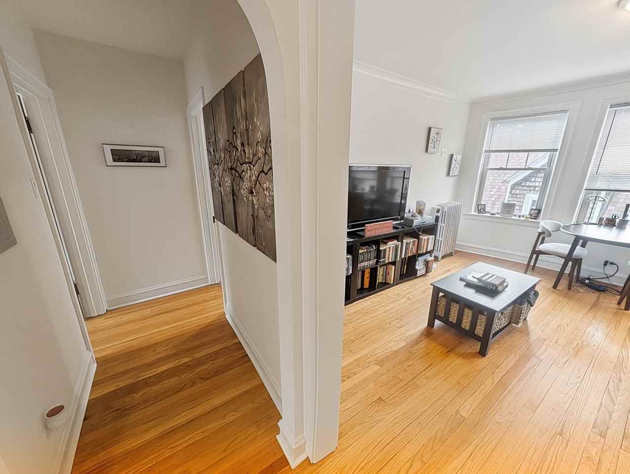 6636 N Glenwood Ave - Photo 7 of 14
