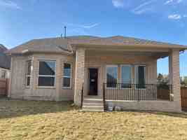 featured image of 136 Green Knoll Ln