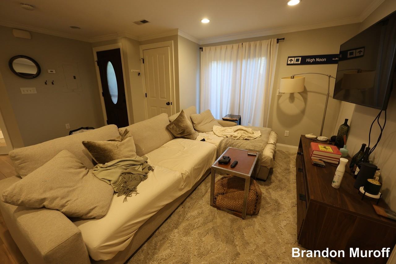 10 Symmes St #1 - Photo 4 of 20
